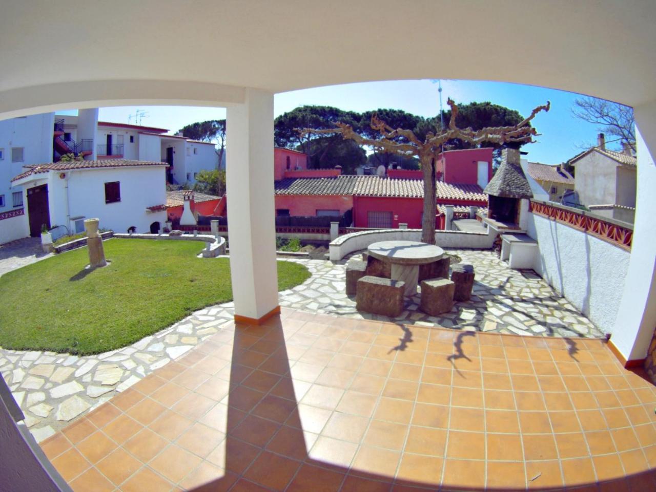 Vacay Apartamento Montgo, Agradable Jardin! En Costa Brava L'Escala! Extérieur photo