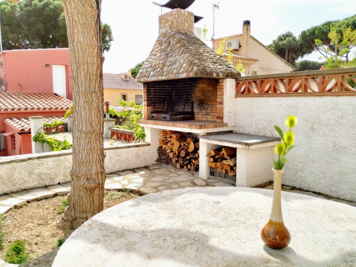 Vacay Apartamento Montgo, Agradable Jardin! En Costa Brava L'Escala! Extérieur photo