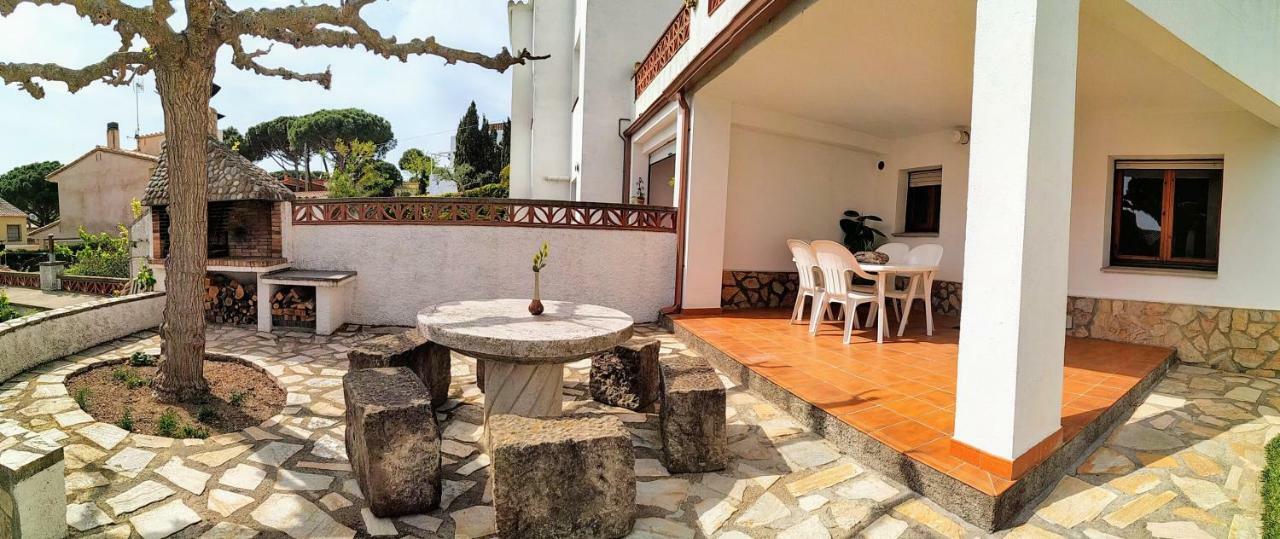 Vacay Apartamento Montgo, Agradable Jardin! En Costa Brava L'Escala! Extérieur photo