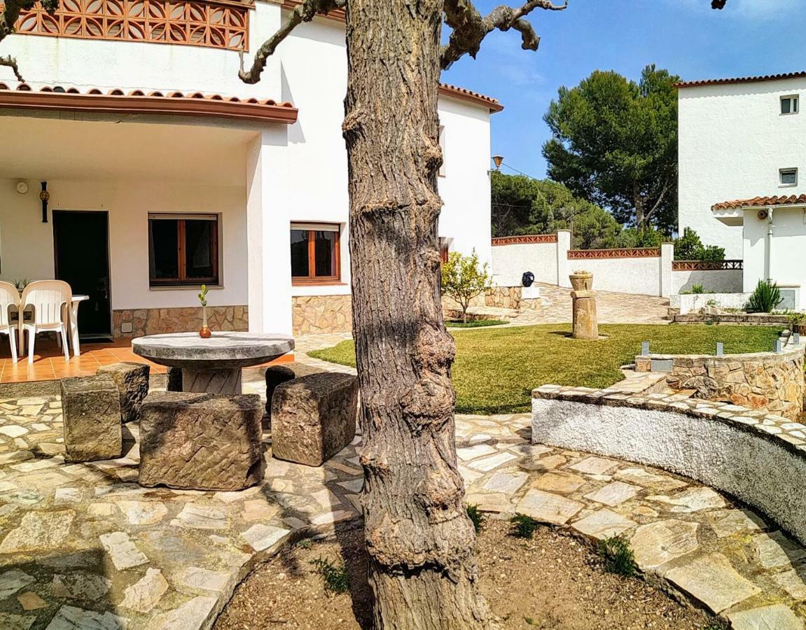 Vacay Apartamento Montgo, Agradable Jardin! En Costa Brava L'Escala! Extérieur photo